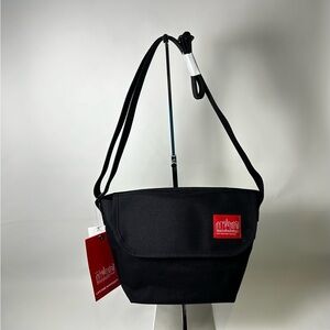 Manhattan Porter XXS Messenger Bag Black Crossbody Bag